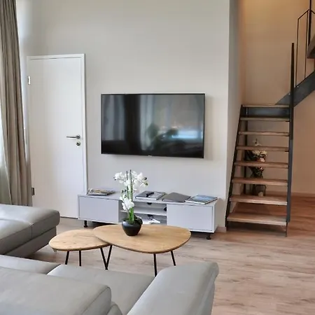 The Loft Apartment *